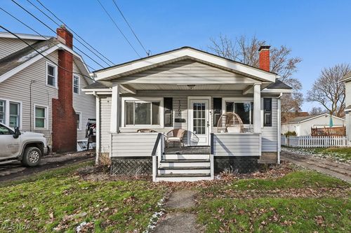 1268 Brown St, Akron, OH, 44301-2268 | Card Image