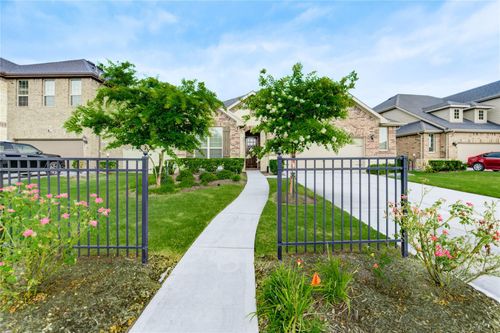 9884 Preserve Way, Conroe, TX, 77385-2230 | Card Image