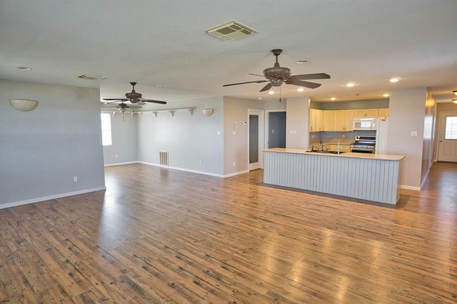 Open Concept | Image 17
