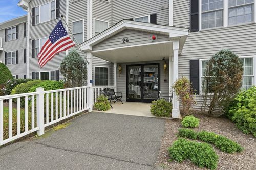 611-26 Green Leaves Dr, Amherst, MA, 01002-2658 | Card Image