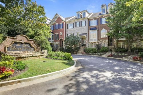 1222 Parkside Village Dr Nw, Marietta, GA, 30060-7955 | Card Image