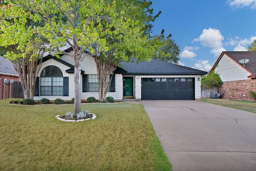 1514 Hayloft Ln, Granbury, TX, 76048-2702 | Card Image