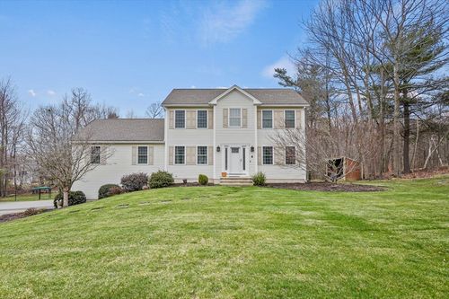 6 Madisyn Ave, Rutland, MA, 01543-1469 | Card Image