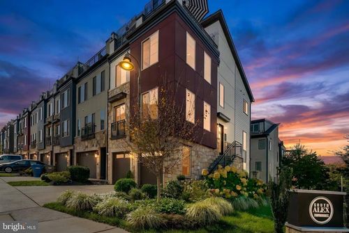 2820 Red Star Ln, ALEXANDRIA, VA, 22303-2449 | Card Image