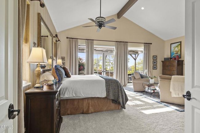 49-web-or-mls-UpmarketMedia-317ElTua-126 | Image 33