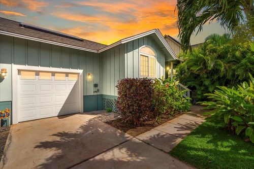 220 Oluea Cir, Kihei, HI, 96753-7364 | Card Image