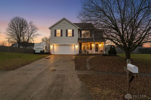 8737 Appleridge Ct, Franklin, OH, 45005-7904 | Card Image