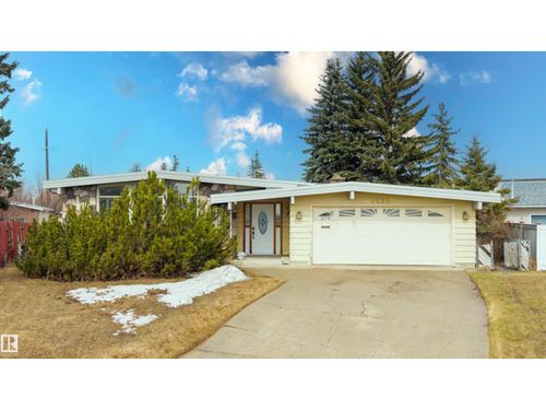 9536 151 Ave Nw, Edmonton, AB, T5E2R3 | Card Image