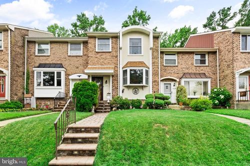 4104 Barnstaple Ct, BENSALEM, PA, 19020-4831 | Card Image