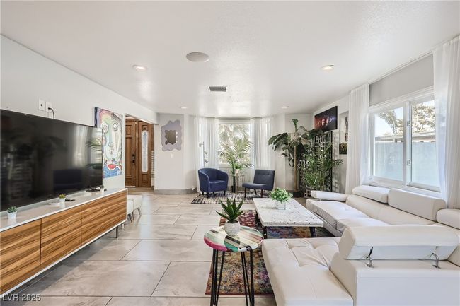 2890 Belcastro St, House other with 4 bedrooms, 5 bathrooms and null parking in Las Vegas NV | Image 13