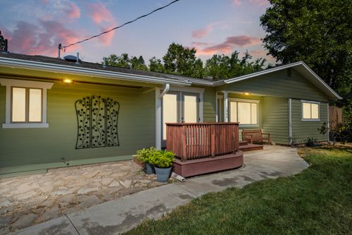 1966 Dale St, Medford, OR, 97501-4120 | Card Image