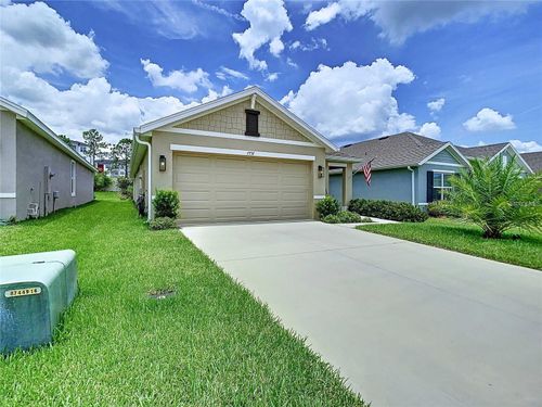 7737 Sail Clover Ln, ZEPHYRHILLS, FL, 33540-2432 | Card Image
