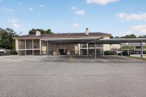 202 Park De Ville Pl, COLUMBIA, MO, 65203-4627 | Card Image