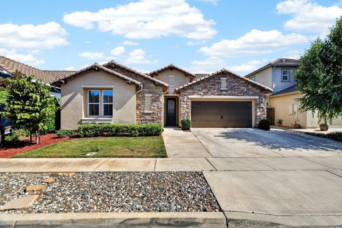 217 Seneca Way, Lodi, CA, 95240 | Card Image