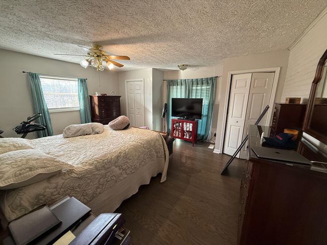 106 Walnut Ln, House other with 3 bedrooms, 2 bathrooms and null parking in Gray KY | Image 9