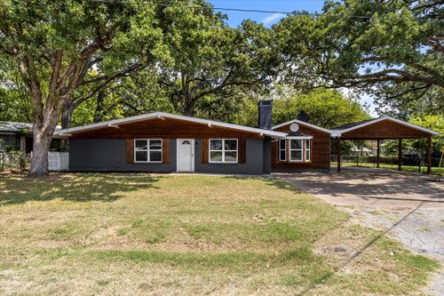126 Wildwood Crossover St, Gun Barrel City, TX, 75156-4294 | Card Image