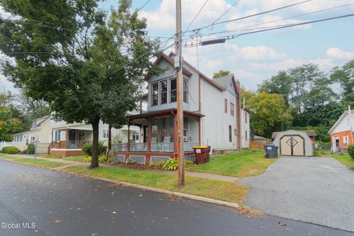 1-9 Greenridge Pl, Saratoga Springs, NY, 12866-4508 | Card Image