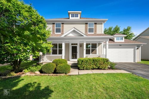 741 Spires Dr, Oswego, IL, 60543-4045 | Card Image
