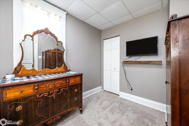 2607 220 Th St, House other with 5 bedrooms, 2 bathrooms and null parking in Logan IA | Image 21