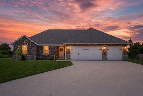 230 W Canterbury Ln, Willard, MO, 65781-9467 | Card Image