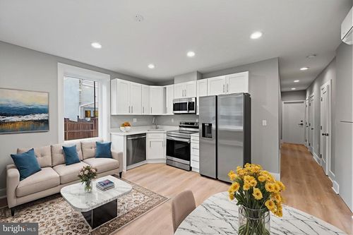 apt-1-4535 Avondale St, BETHESDA, MD, 20814-3544 | Card Image