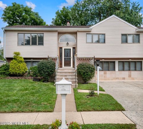 1 Alfred Ct, Neptune, NJ, 07753-2869 | Card Image