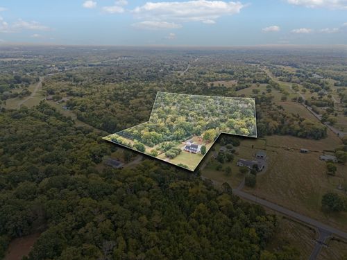 4011 Central Valley Rd, Murfreesboro, TN, 37129-7646 | Card Image