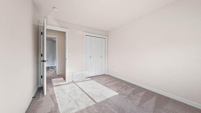 025 bedroom | Image 21
