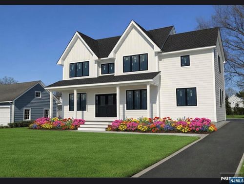 615 Shelton Rd, Ridgewood, NJ, 07450-2813 | Card Image