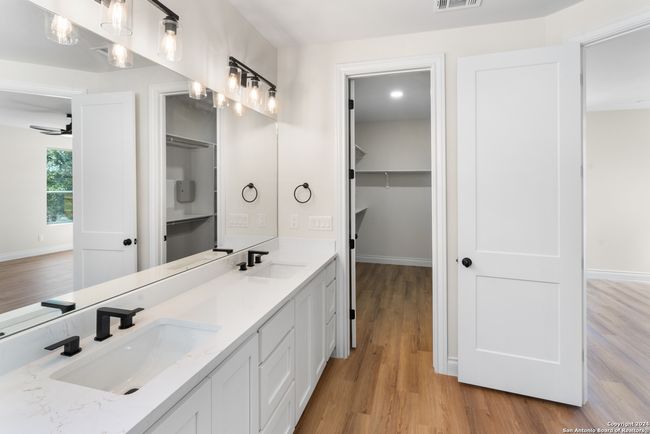 860 Rayner Ranch Blvd, House other with 4 bedrooms, 3 bathrooms and null parking in Spring Branch TX | Image 12