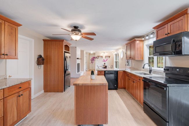 21-web-or-mls-55 Lucinda Final-11 - Copy | Image 15