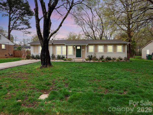 4214 Vinetta Ct, Charlotte, NC, 28215-3332 | Card Image