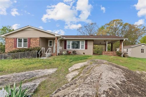 1512 Pittman St, Mount Airy, NC, 27030-5534 | Card Image