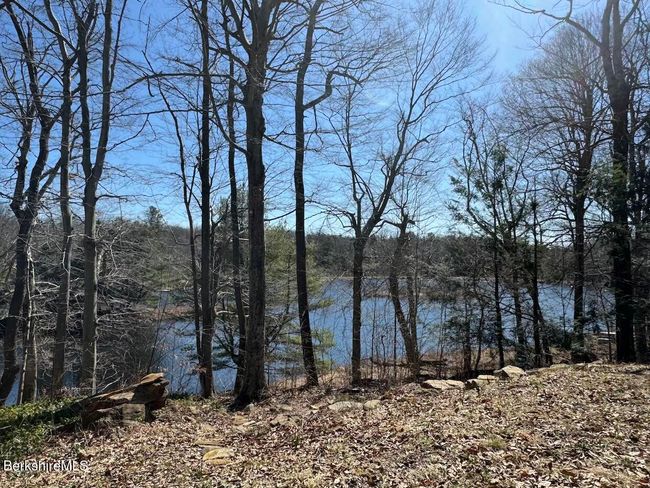 173 King Richard Dr, House other with 3 bedrooms, 2 bathrooms and null parking in Becket MA | Image 37