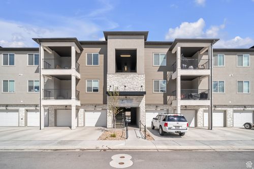 unit-304-13537 S Commodus Dr, Riverton, UT, 84096-3132 | Card Image