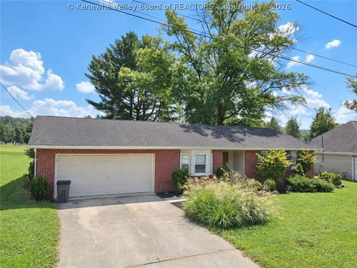 140 Big Bend Rd, Barboursville, WV, 25504-7375 | Card Image