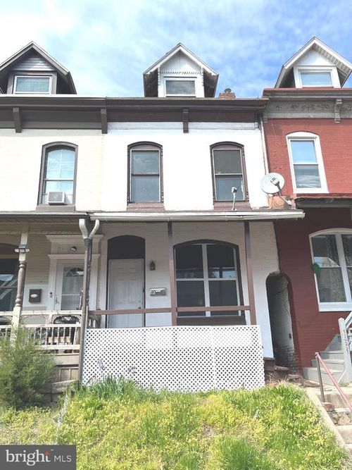 1429 Muhlenberg St, READING, PA, 19602-2127 | Card Image