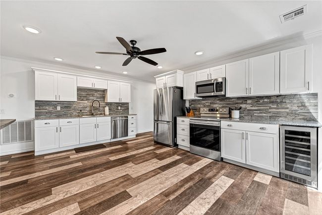 Lower level Kitchen 2 | Image 32