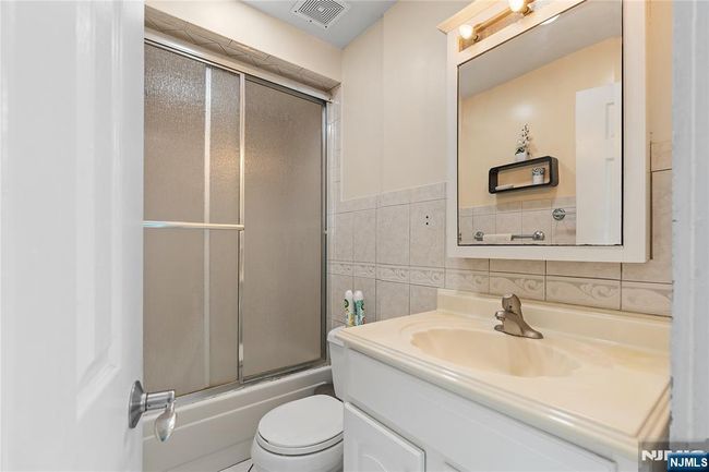 1010 Paterson Plank Rd, Home with 6 bedrooms, 3 bathrooms and null parking in North Bergen NJ | Image 13