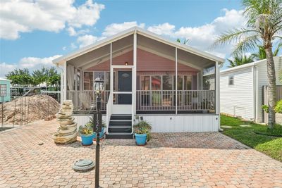 10851 S Ocean Dr #135, House other with 2 bedrooms, 1 bathrooms and null parking in Jensen Beach FL | Image 1