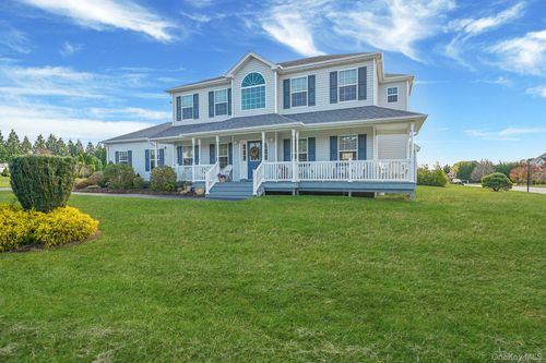 20 Dogwood Ln, East Moriches, NY, 11940-1006 | Card Image