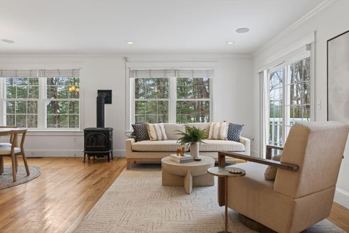8-60 Ridge Road, Portland, ME, 04103 | Card Image