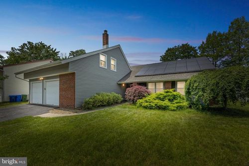 17 Concord Rd, Evesham, NJ, 08053-1903 | Card Image
