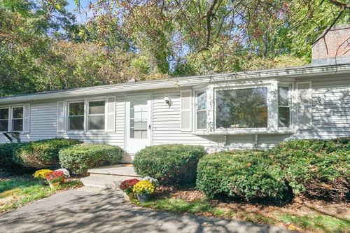 57 Falley Dr, Westfield, MA, 01085-4941 | Card Image