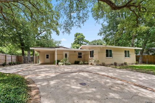9147 Baker Dr, Baton Rouge, LA, 70809-2329 | Card Image