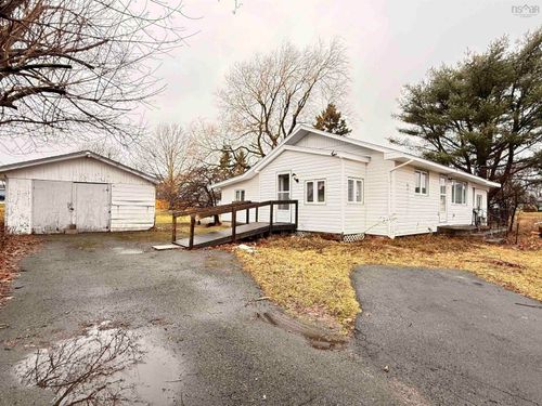 34 Poplar St, Stellarton, NS, B0K1S0 | Card Image