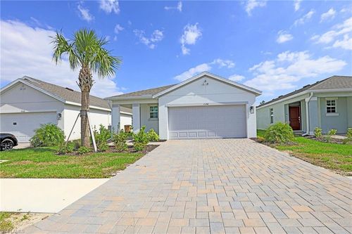 1156 Brooklands Dr, Fort Myers, FL, 33905-2169 | Card Image