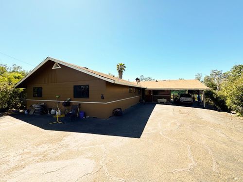 4400 Lake Ridge Drive, Ukiah, CA, 95482 | Card Image