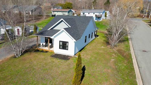 45 Mill Run, Kentville, NS, B4N5G4 | Card Image