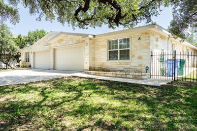 5705 Thunderbird Street, Home with 0 bedrooms, 0 bathrooms and null parking in Lago Vista TX | Image 2